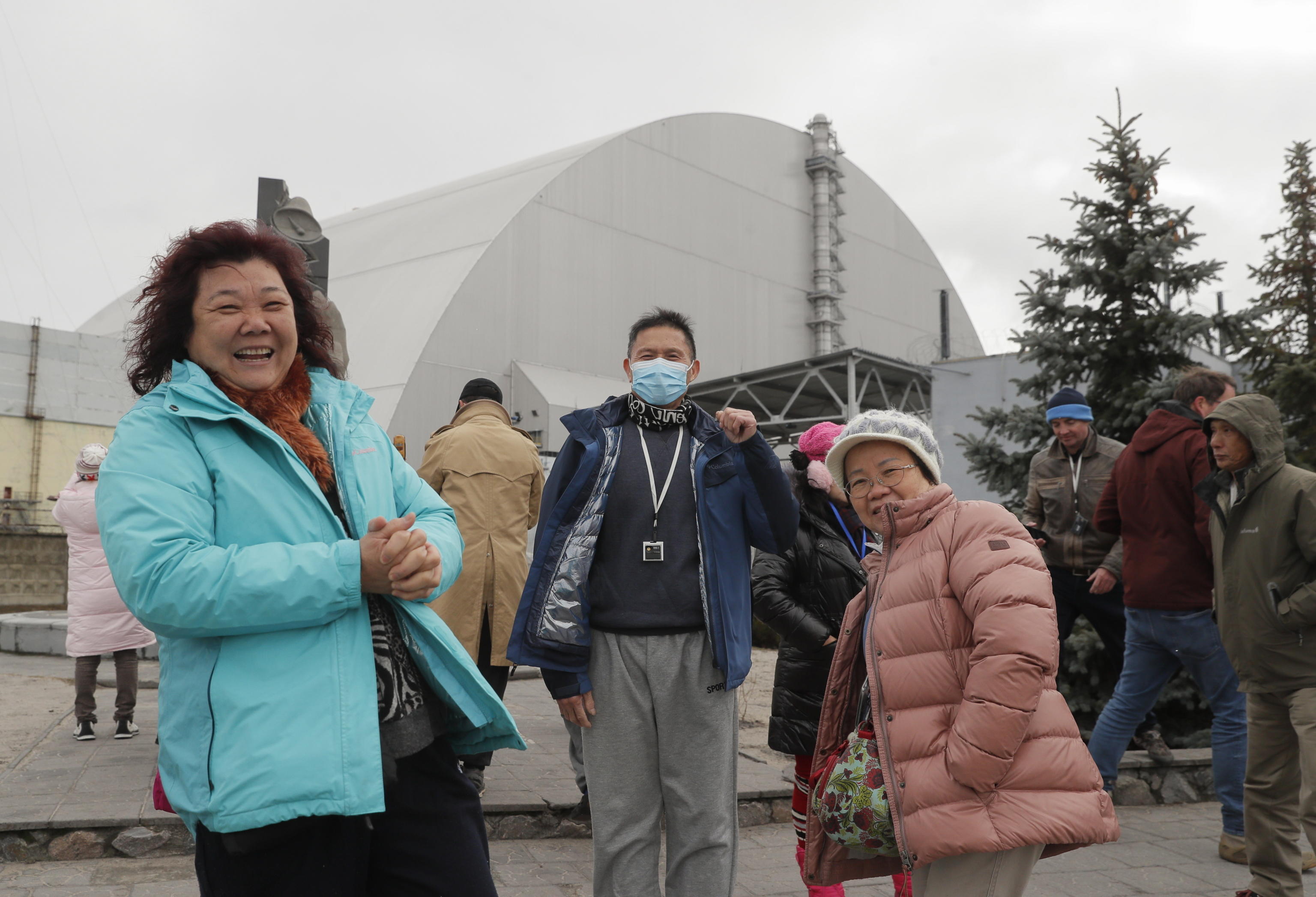 Nel tour anche la nuova copertura del 4° blocco della centrale nucleare Nel tour anche la nuova copertura del 4° blocco della centrale nucleare