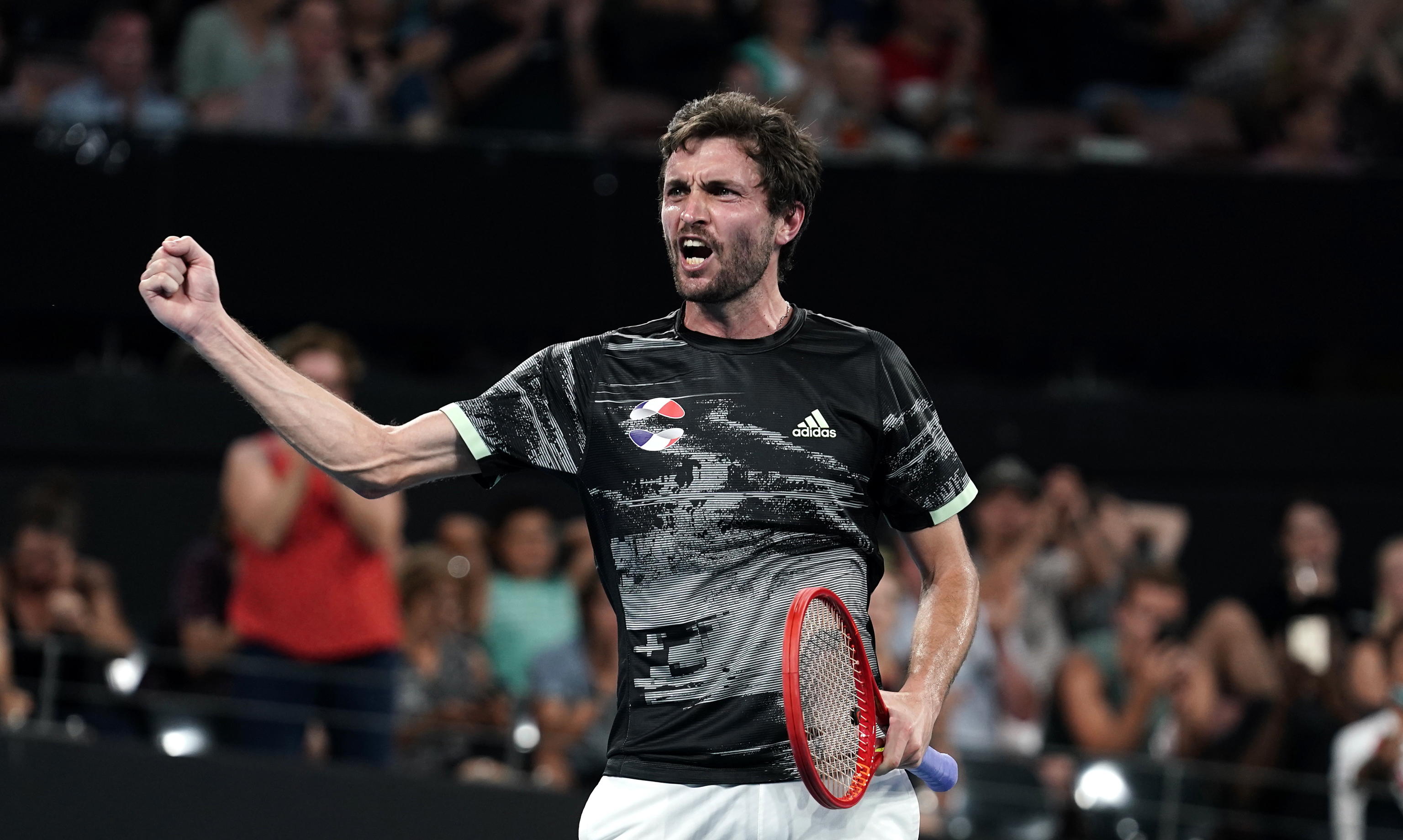 Gilles Simon (Francia) festeggia la sua vittoria contro Lloyd Harris del Sud Africa