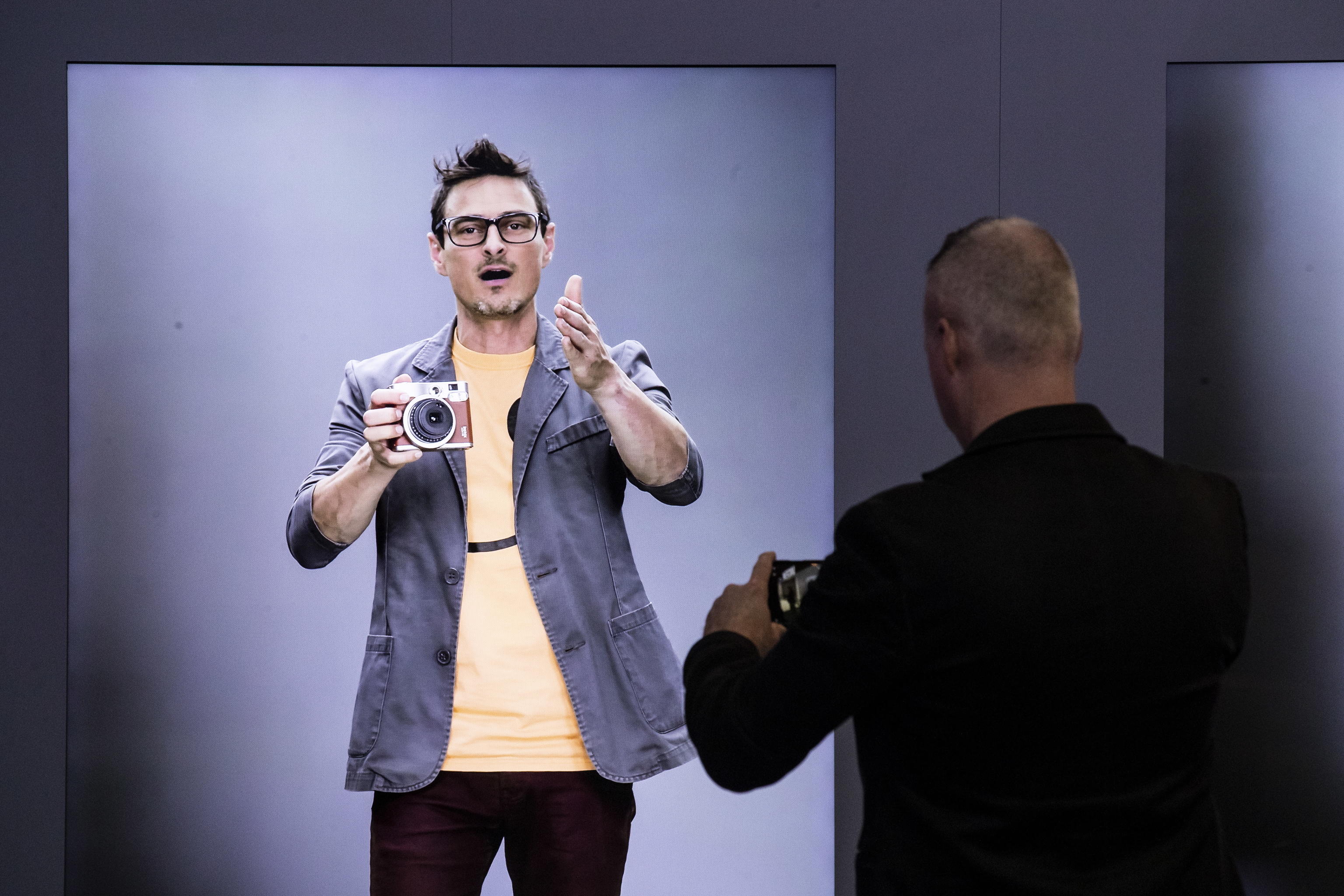 Samsung ha presentato Neon, il primo "essere umano digitale"