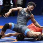 Frank Chamizo atterra Magomedrasul Gazimagomedov (Russia) nella finale categoria freestyle 74 kg Frank Chamizo atterra Magomedrasul Gazimagomedov (Russia) nella finale categoria freestyle 74 kg