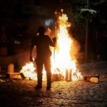 Le proteste continuano durante la notte con piccoli incendi nelle vie di Viña del Mar Le proteste continuano durante la notte con piccoli incendi nelle vie di Viña del Mar