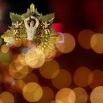 Anche simboli religiosi vengono mostrati durante la festa Anche simboli religiosi vengono mostrati durante la festa