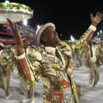 Dai più giovani agli anziani, tutti festeggiano Dai più giovani agli anziani, tutti festeggiano