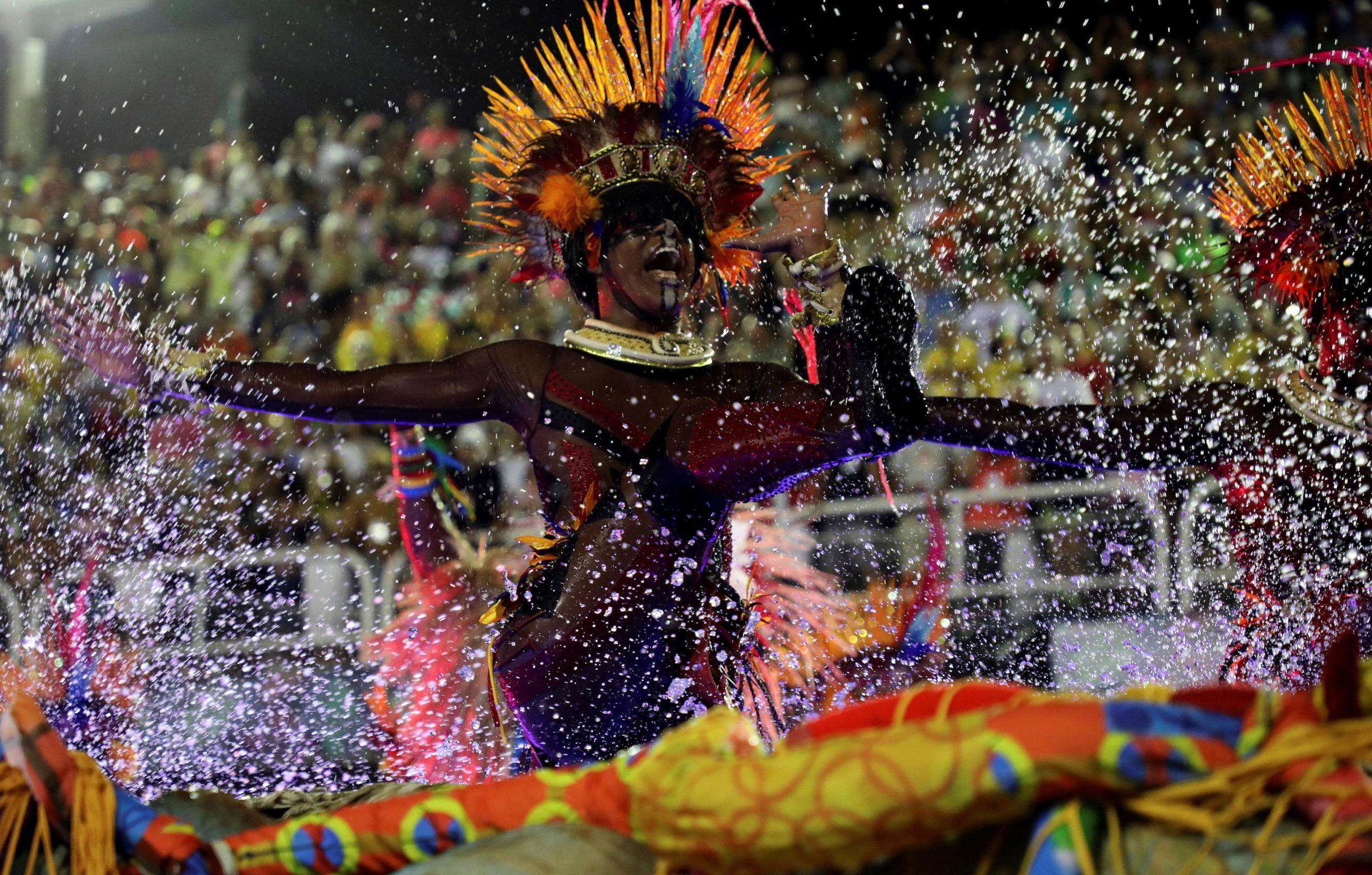 Un altro dei tanti costumi elaborati visti durante il carnevale Un altro dei tanti costumi elaborati visti durante il carnevale