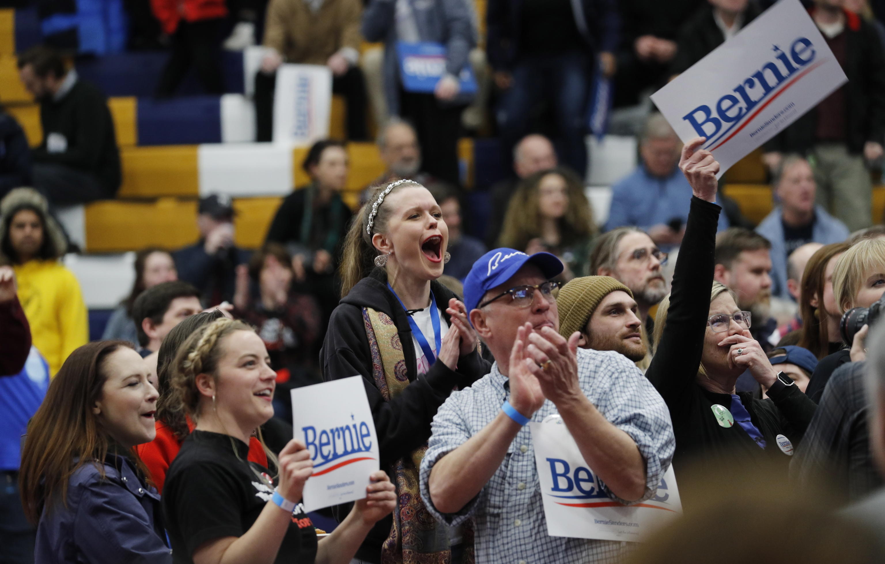 Bernie Sanders si aggiudica le primarie democratiche in New Hampshire con il 25,8% dei voti