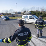 A Roma la polizia effettua posti di blocco per controllare le autocertificazioni