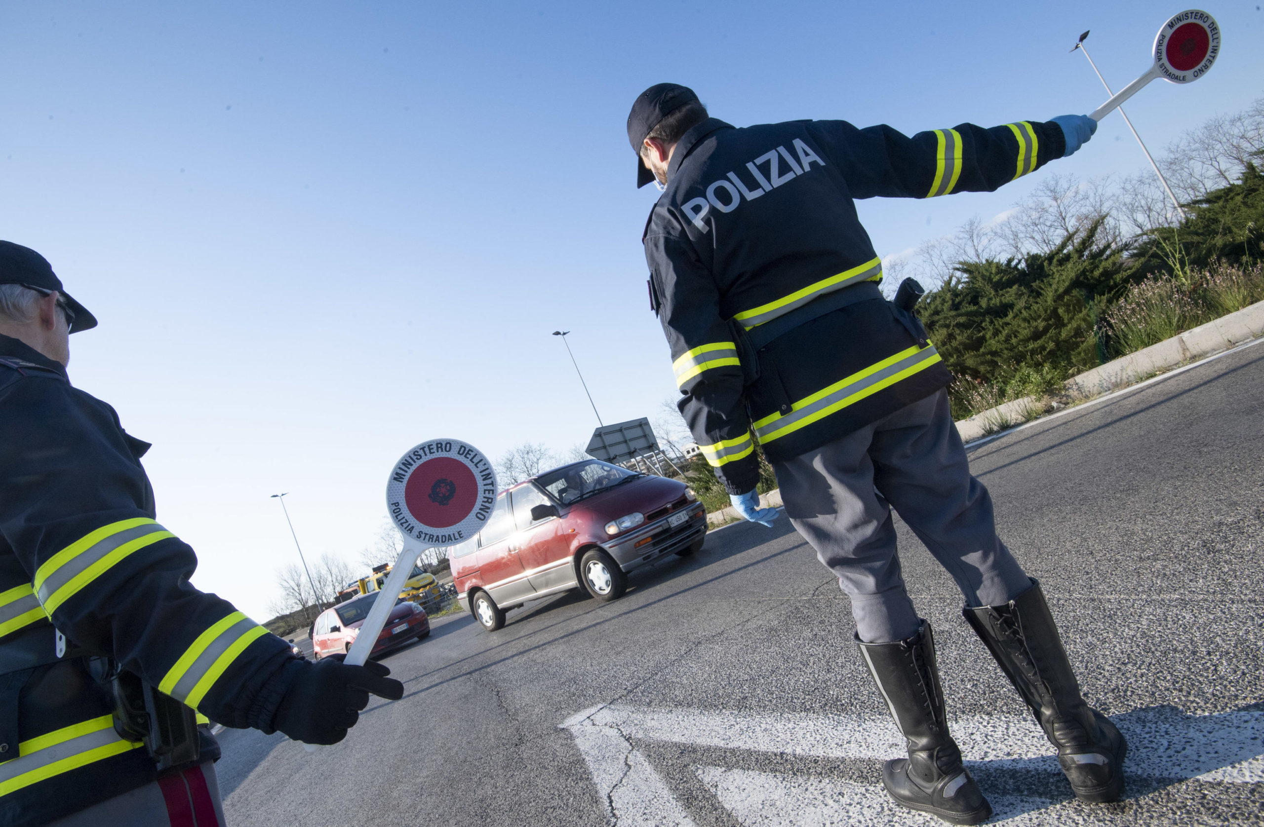 Sono 107 mila i denunciati totali in Italia dopo l'entrata in vigore delle misure anti-Coronavirus