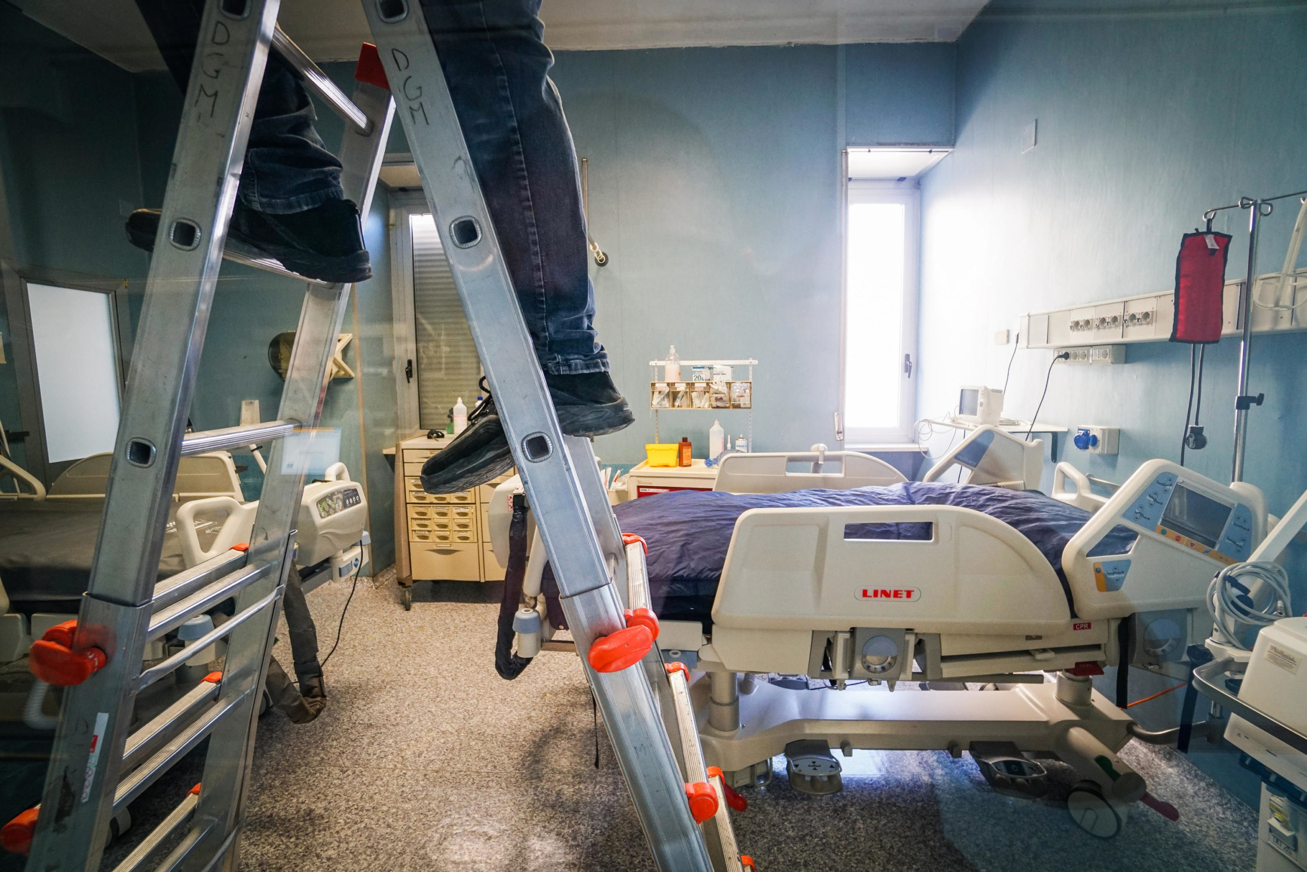 Coronavirus: nuove unità di rianimazione all'ospedale Loreto Mare di Napoli
