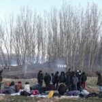 Una pausa per i rifugiati siriani, che hanno iniziato a dirigersi vero il confine greco per chiedere asilo all'Unione europea.