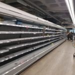 Londra, scaffali completamente vuoti in un supermercato. Fonte: Mariaelena Agostini