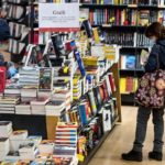 Non sarà possibile sostare troppo a lungo davanti gli scaffali