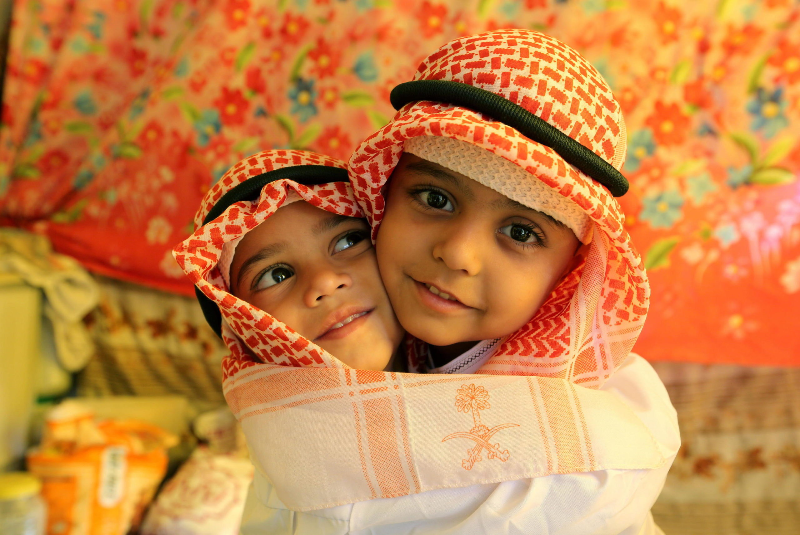 Anche i bambini festeggiano la fine del Ramadan Anche i bambini festeggiano la fine del Ramadan