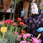 I negozi riaprono in questa nuova fase rispettando le nuove disposizioni di sicurezza. I negozi riaprono in questa nuova fase rispettando le nuove disposizioni di sicurezza.