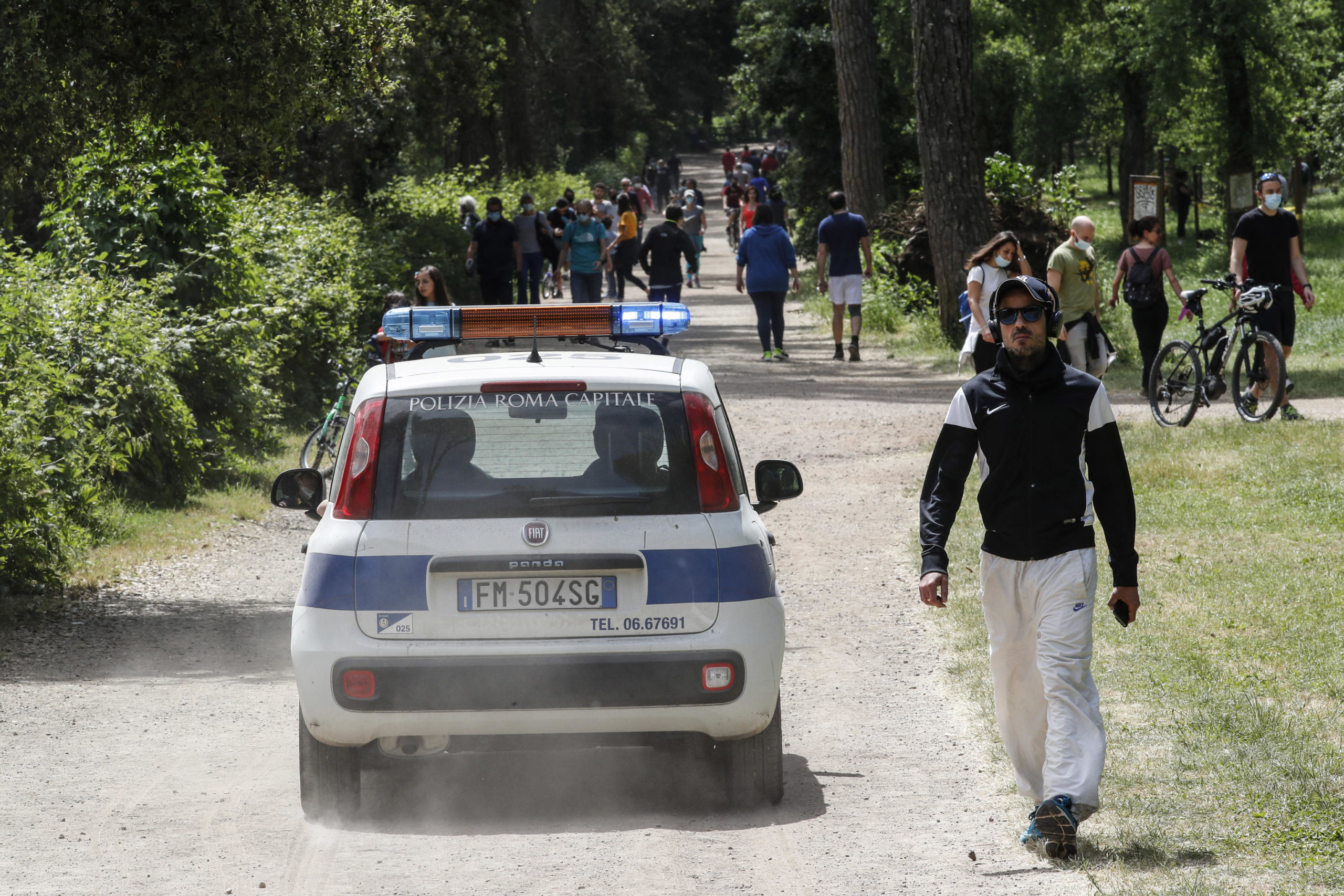 I Controlli della Polizia Municipale a Villa Borghese