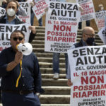 "Il 18 maggio resteremo chiusi - annunciano - perché con questi provvedimenti ˈmoriremoˈ lentamente". "Il 18 maggio resteremo chiusi - annunciano - perché con questi provvedimenti ˈmoriremoˈ lentamente".