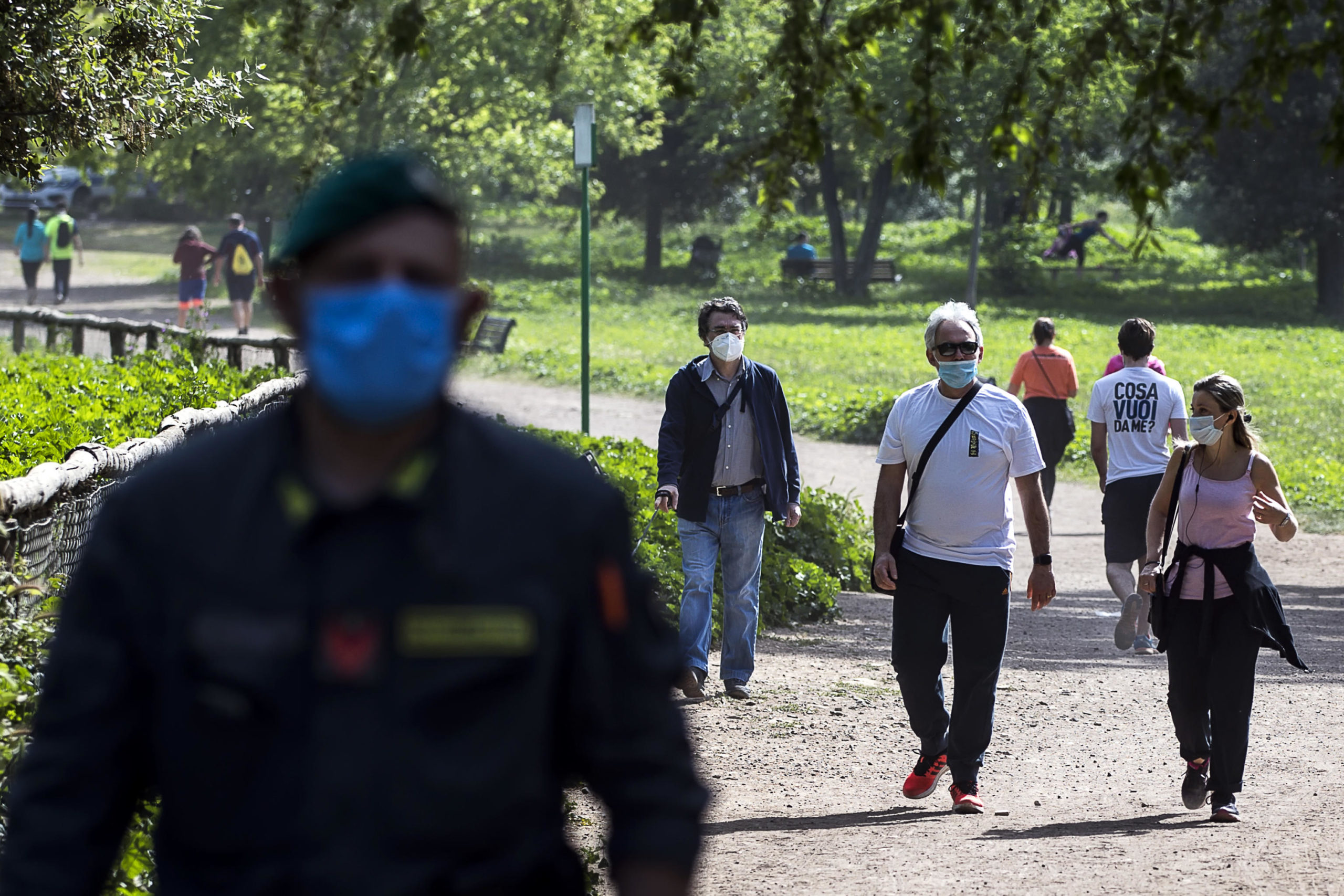 Guanti e mascherina anche per chi è deputato ai controlli