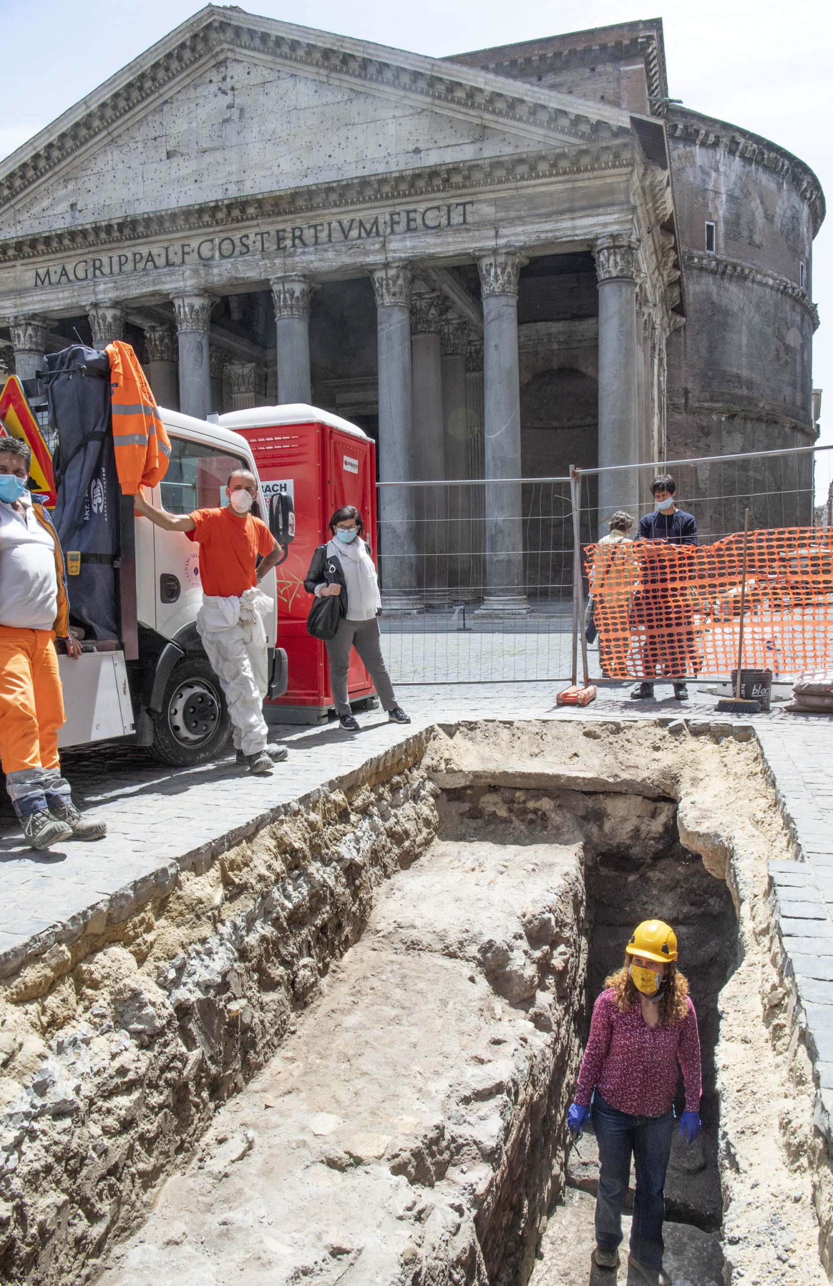 Al Pantheon di Roma è stata riportata alla luce l'antica pavimentazione di epoca imperiale