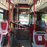 Non è più possibile usare la porta anteriore sull'autobus Non è più possibile usare la porta anteriore sull'autobus