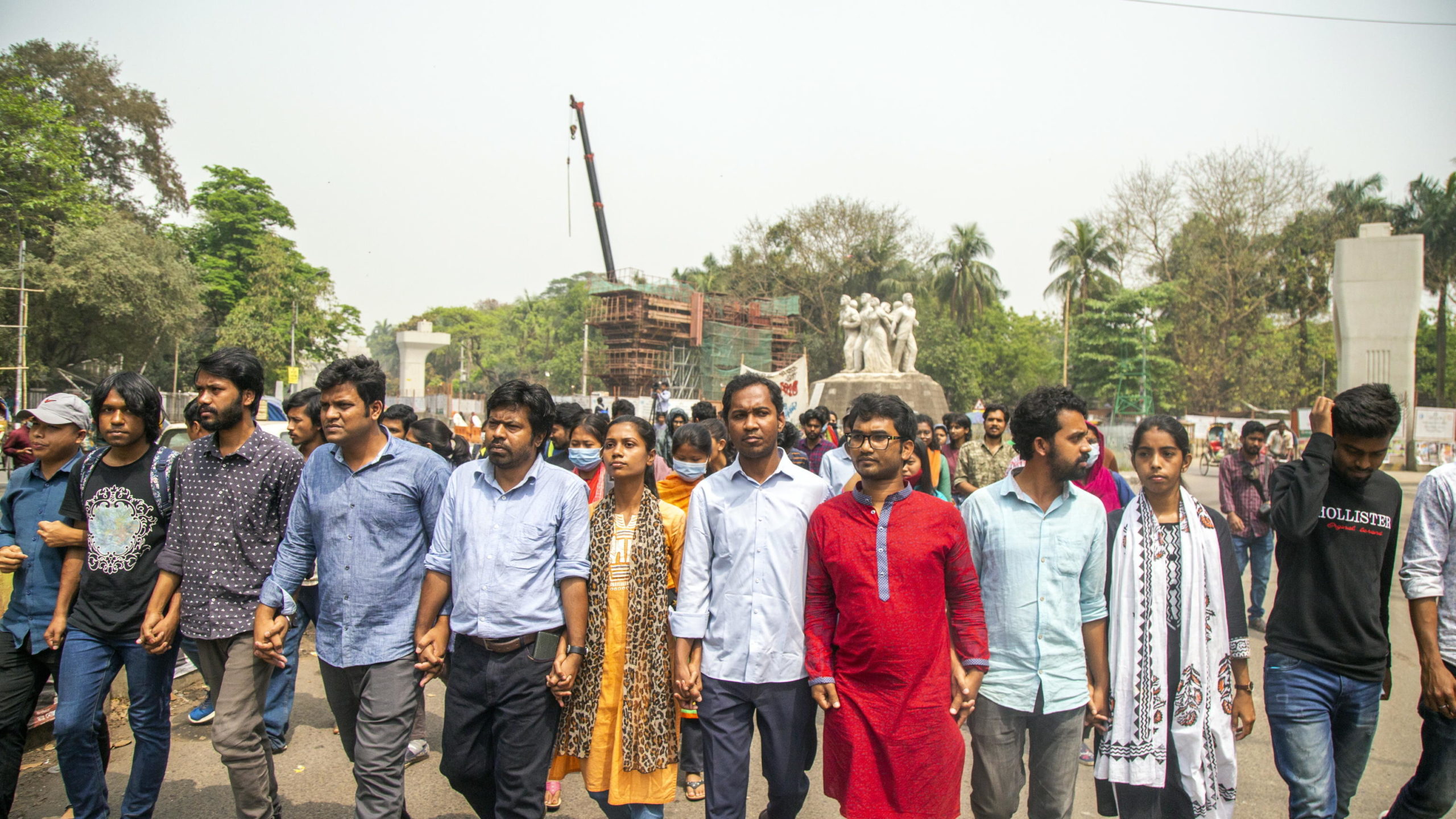 I manifestanti sostengono il partito di sinistra del Bangladesh