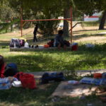Molti rimangono accampati sotto un ponte a Del Rio, in Texas Molti rimangono accampati sotto un ponte a Del Rio, in Texas