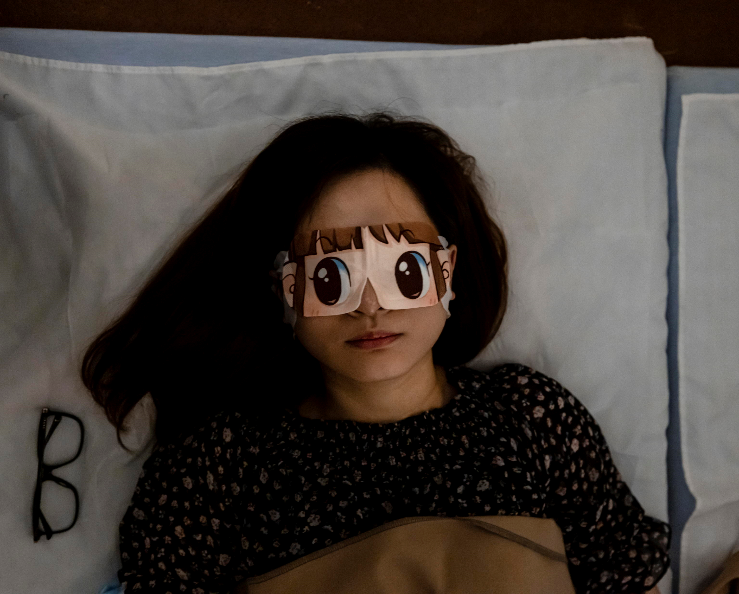 Una cliente dorme e si riposa all'interno della stanza