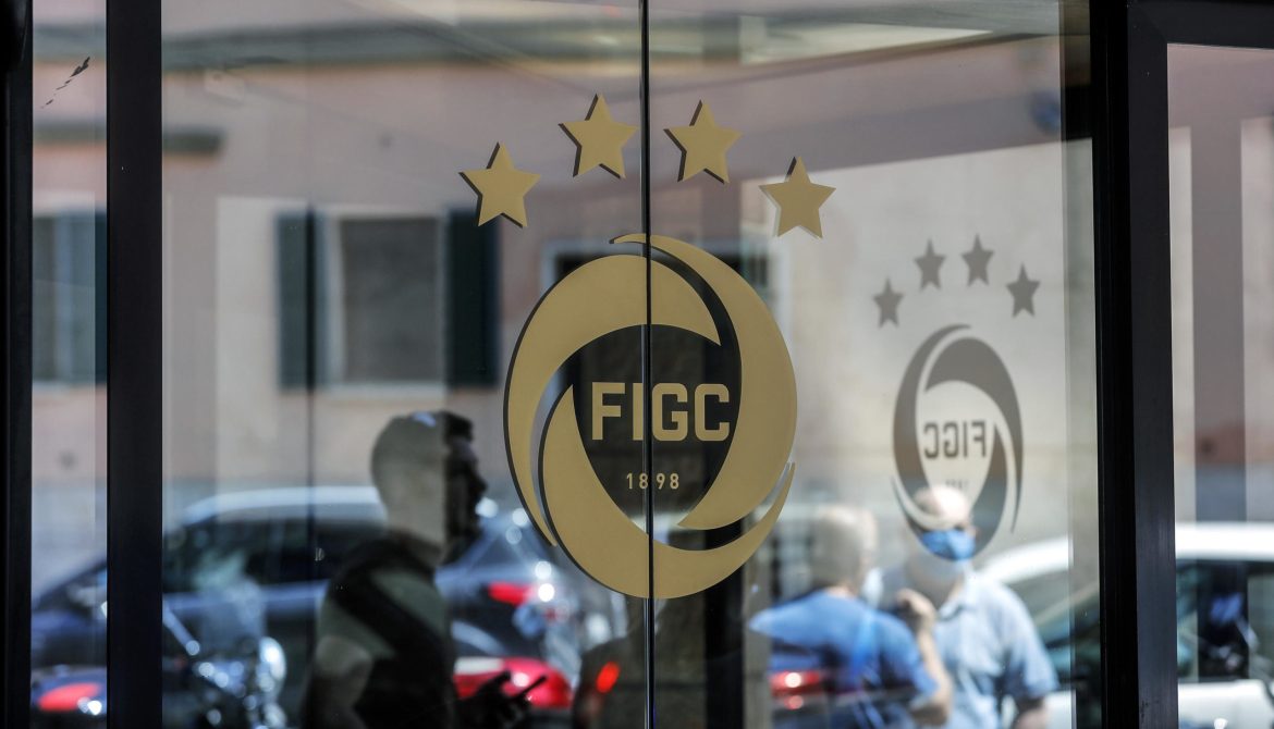 ++ Plusvalenze: procura Figc chiude indagini e va avanti ++