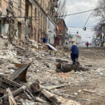 A Mariupol bombardamenti continui ogni dieci minuti, almeno 1.170 morti A Mariupol bombardamenti continui ogni dieci minuti, almeno 1.170 morti
