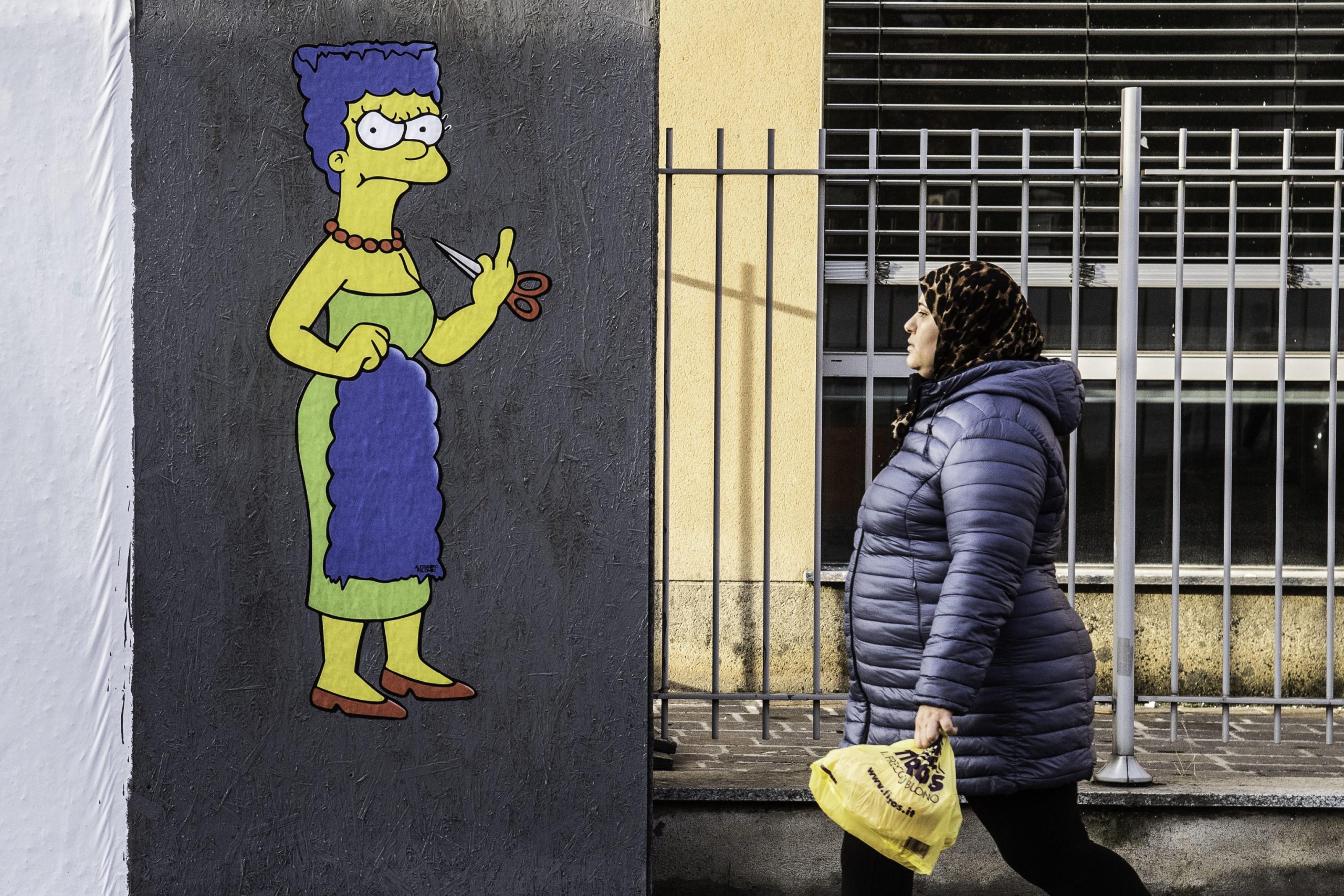 Anche Marge Simpson diventa icona grafica della lotta per la libertà Anche Marge Simpson diventa icona grafica della lotta per la libertà