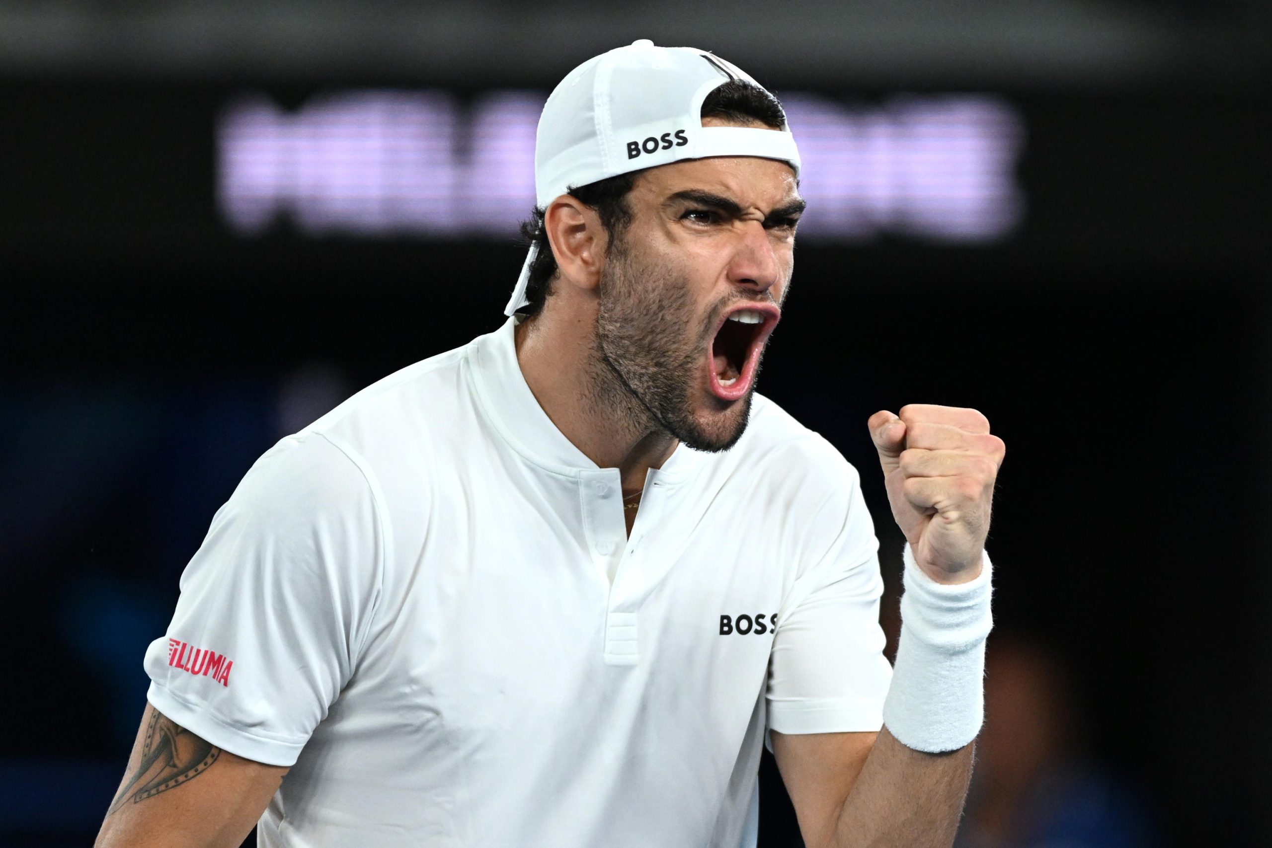 Matteo Berrettini in azione contro Andy Murray