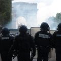poliziotti francesi