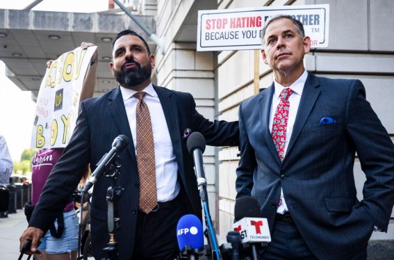 Nayib Hassan e Sabino Jauregui, avvocati dell'ex leader dei Proud Boys Enrique Tarrio