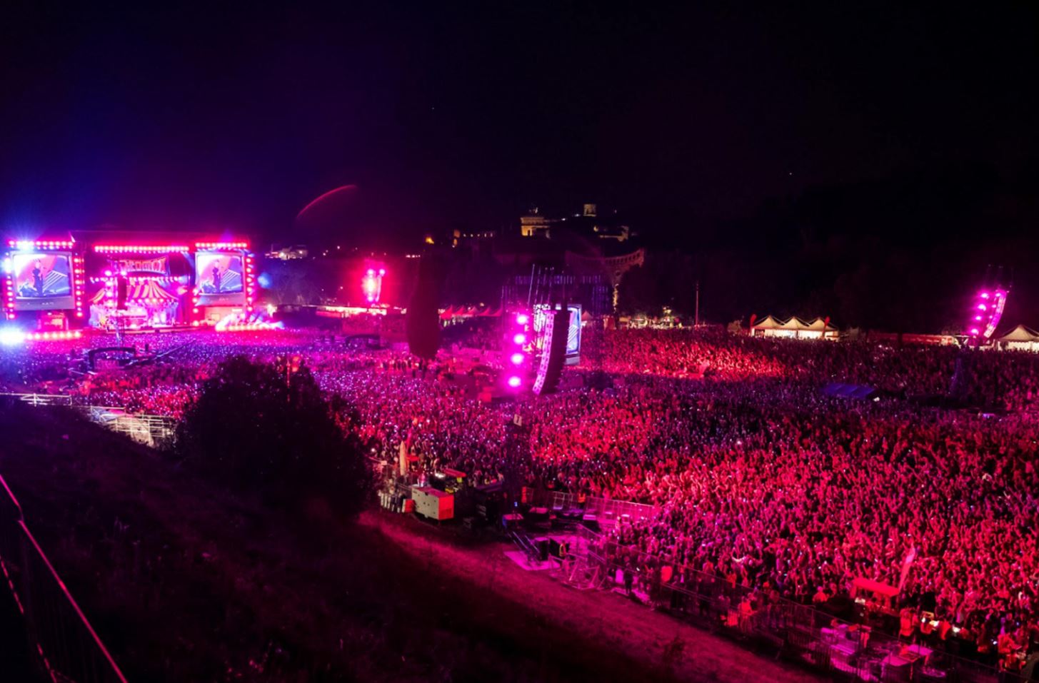 Il Circo Massimo durante il concerto di Max Pezzali | Foto ANSA