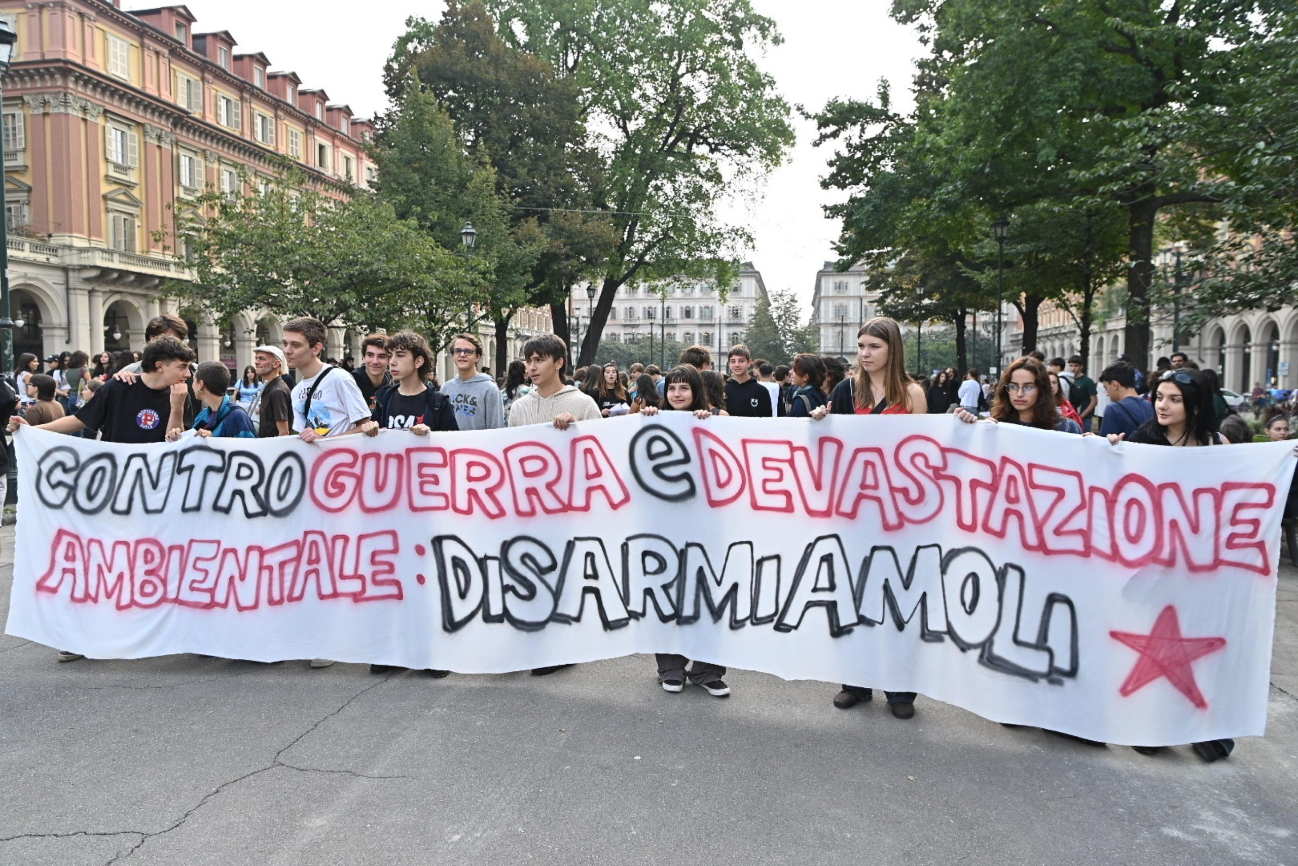 I ragazzi hanno riempito le piazze di Torino