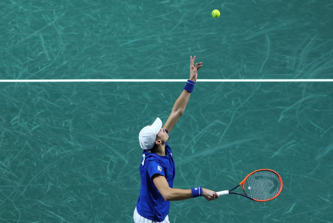 Matteo Arnaldi durante la partita contro l'australiano Alexei Popyrin Matteo Arnaldi durante la partita contro l'australiano Alexei Popyrin