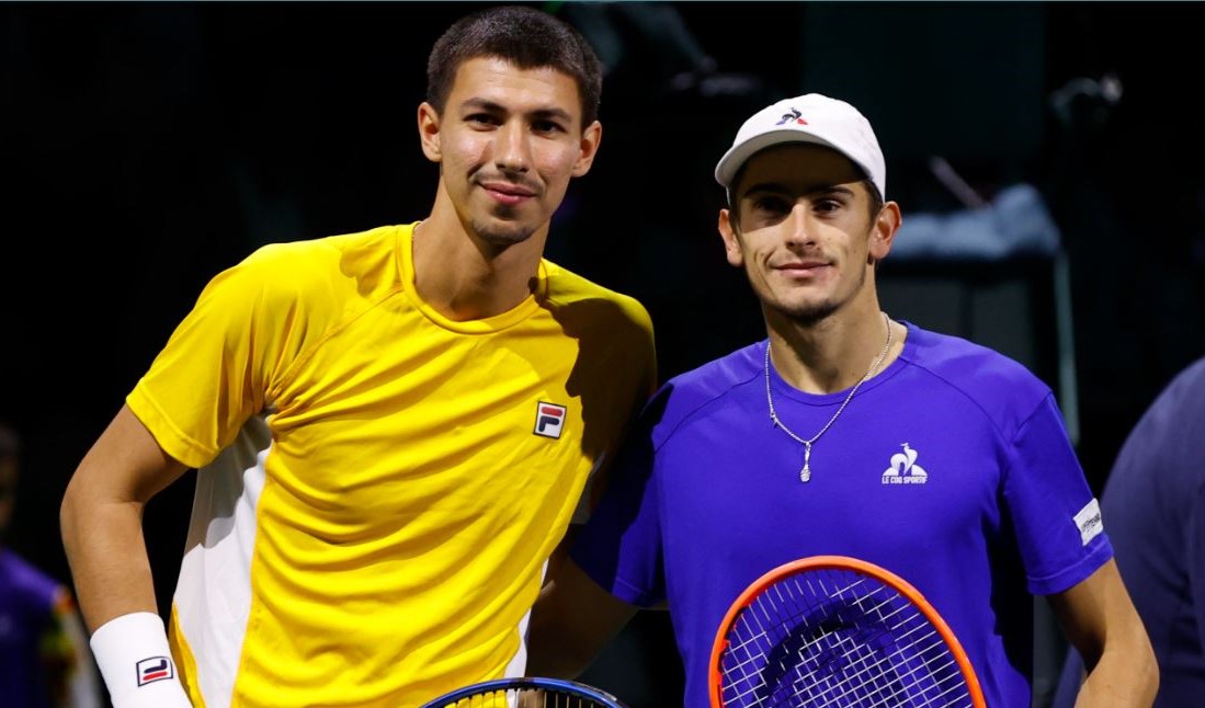 Matteo Arnaldi e Alexei Popyrin fotografati insieme prima della partita Matteo Arnaldi e Alexei Popyrin fotografati insieme prima della partita