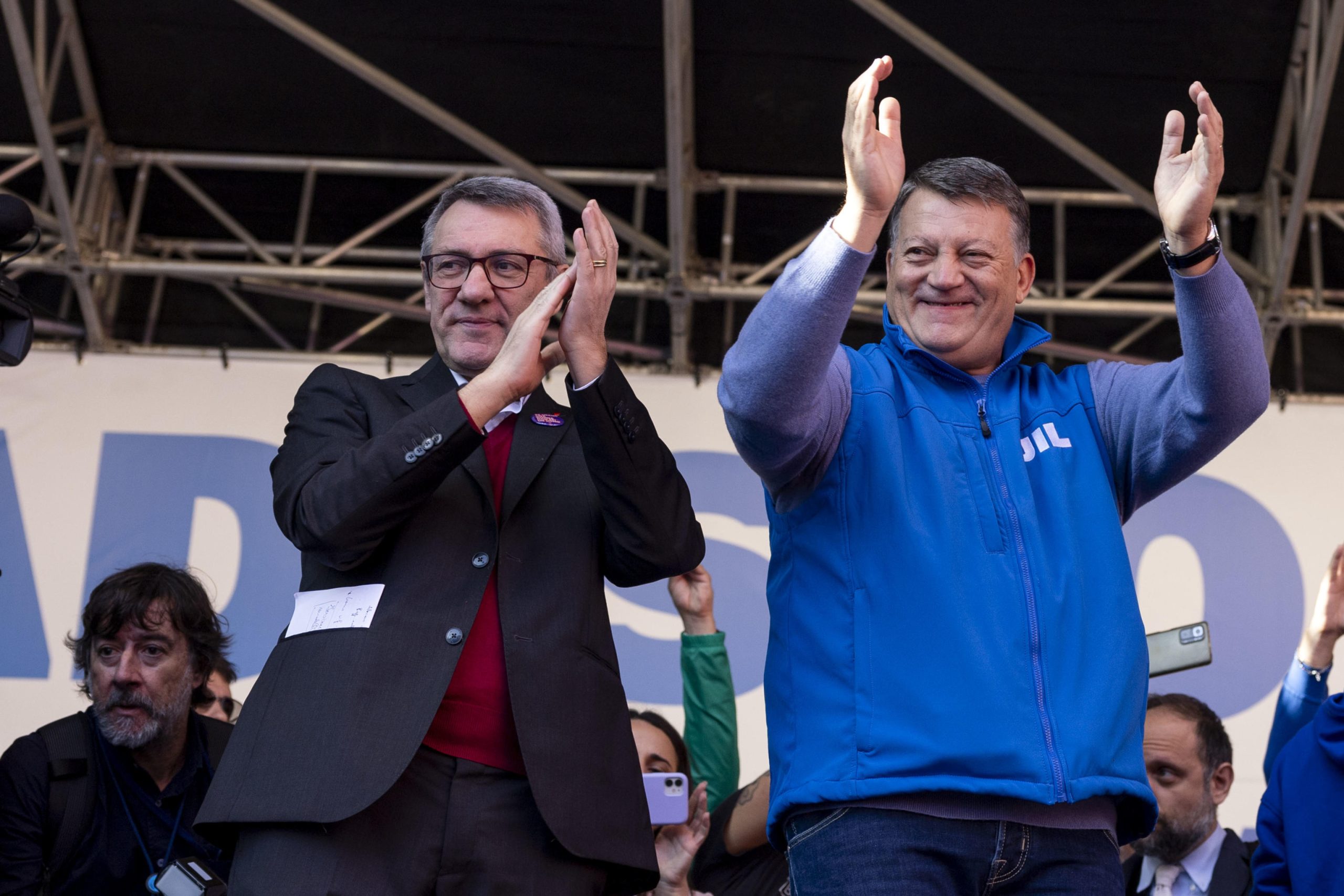 I segretari di Cgil e Uil, Maurizio Landini e Pierpaolo Bombardieri | Foto Ansa I segretari di Cgil e Uil, Maurizio Landini e Pierpaolo Bombardieri | Foto Ansa