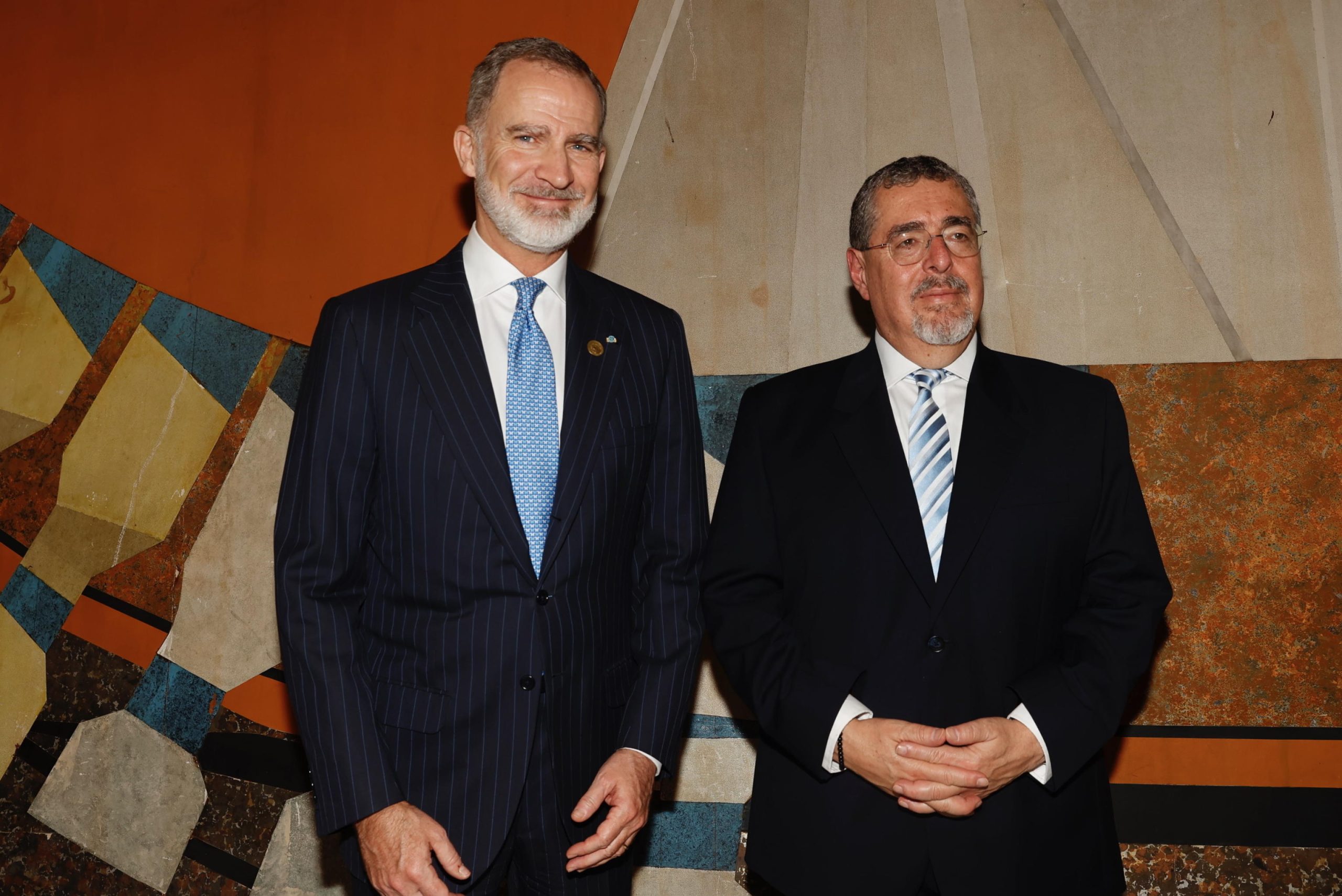 Il re spagnolo Felipe VI e il nuovo Presidente del Guatemala Bernardo Arevalo de Leon