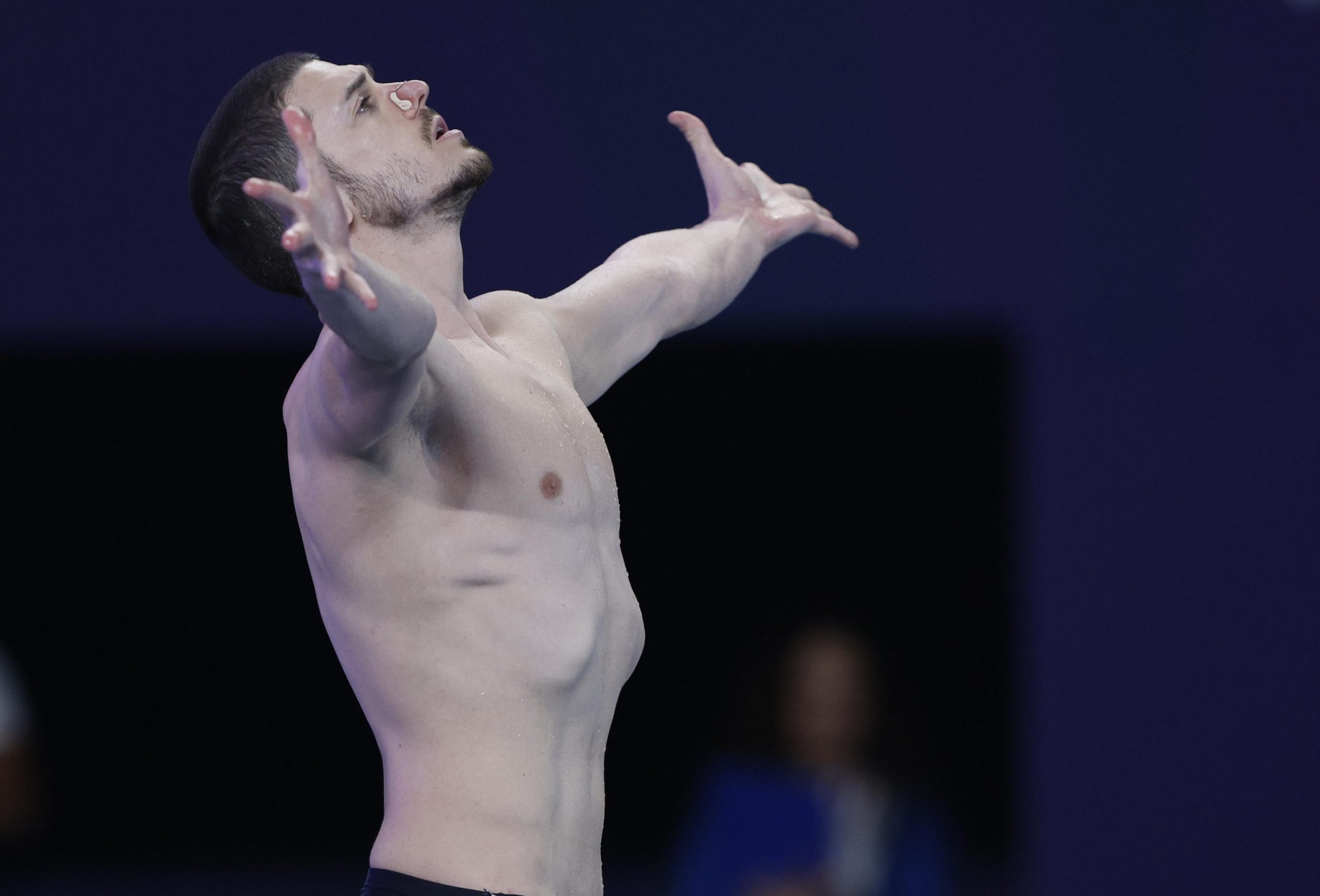 Il nuotatore artistico italiano Giorgio Minisini compete nella finale del solo libero maschile che lo porterà sul gradino più alto del podio | Foto Ansa Il nuotatore artistico italiano Giorgio Minisini compete nella finale del solo libero maschile che lo porterà sul gradino più alto del podio | Foto Ansa