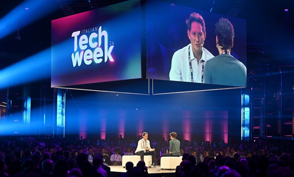 John Elkann e Sam Altman in occasione dell'evento Italian Tech Week 2024 | Foto Ansa