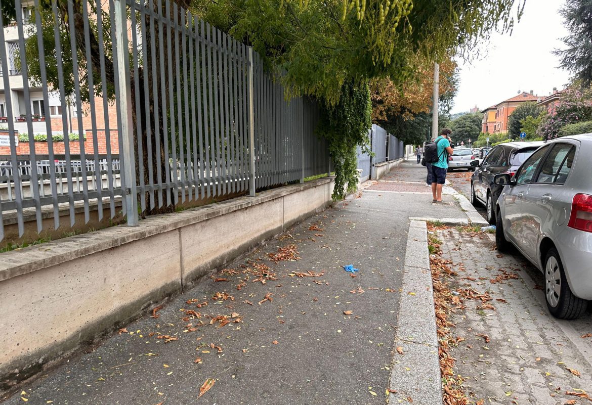 ++ Rissa tra giovani, 16enne muore accoltellato a Bologna ++ rissa bologna muore 16enne