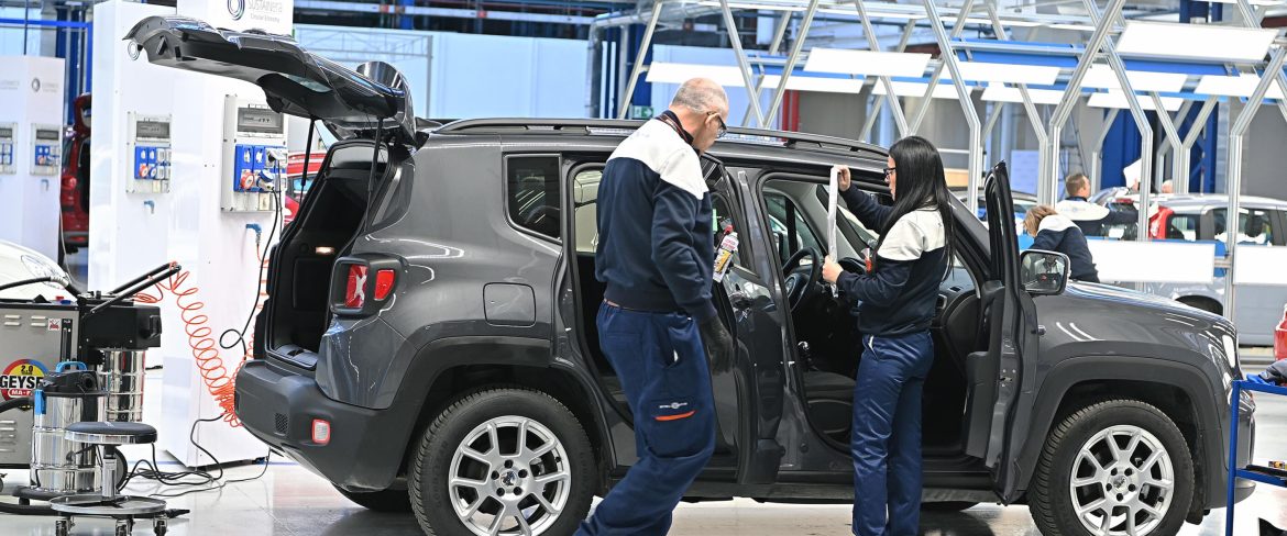Inaugurazione del HUB di economia Circolare di Stellantis