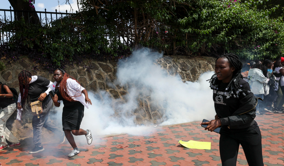 8 Manifestanti a Nairobi, Kenya