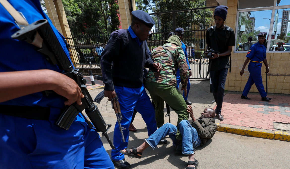 9 Manifestanti a Nairobi, Kenya