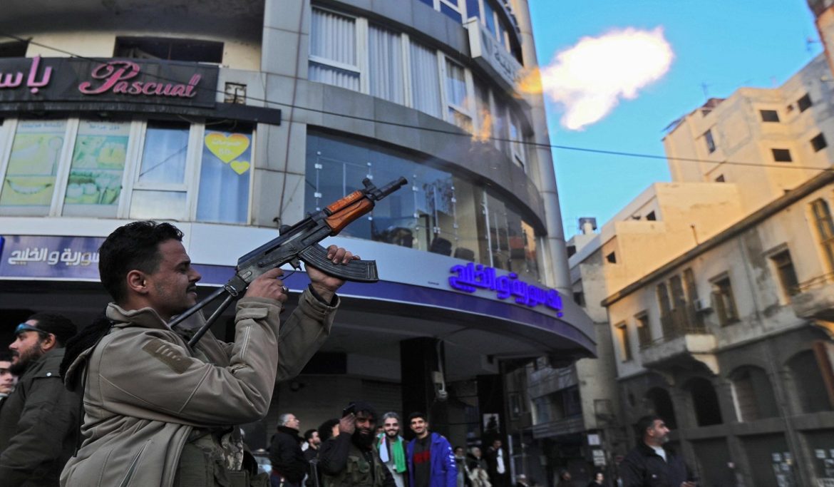 SIRIA: FORZE RIBELLI CONQUISTANO DAMASCO. ASSAD FUGGITO