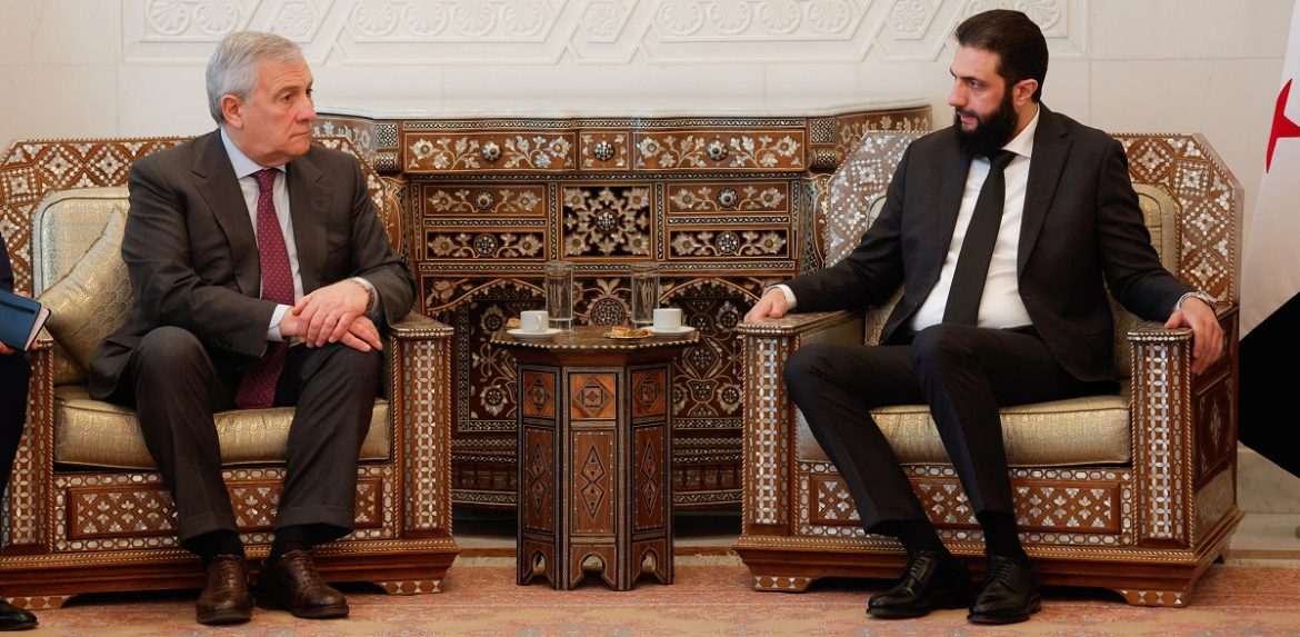 Tajani vola a Damasco: L'incontro con i leader del dopo-Assad