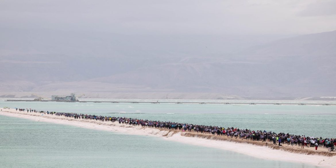 maratona mar morto la maratona lungo la striscia di terra del mar morto