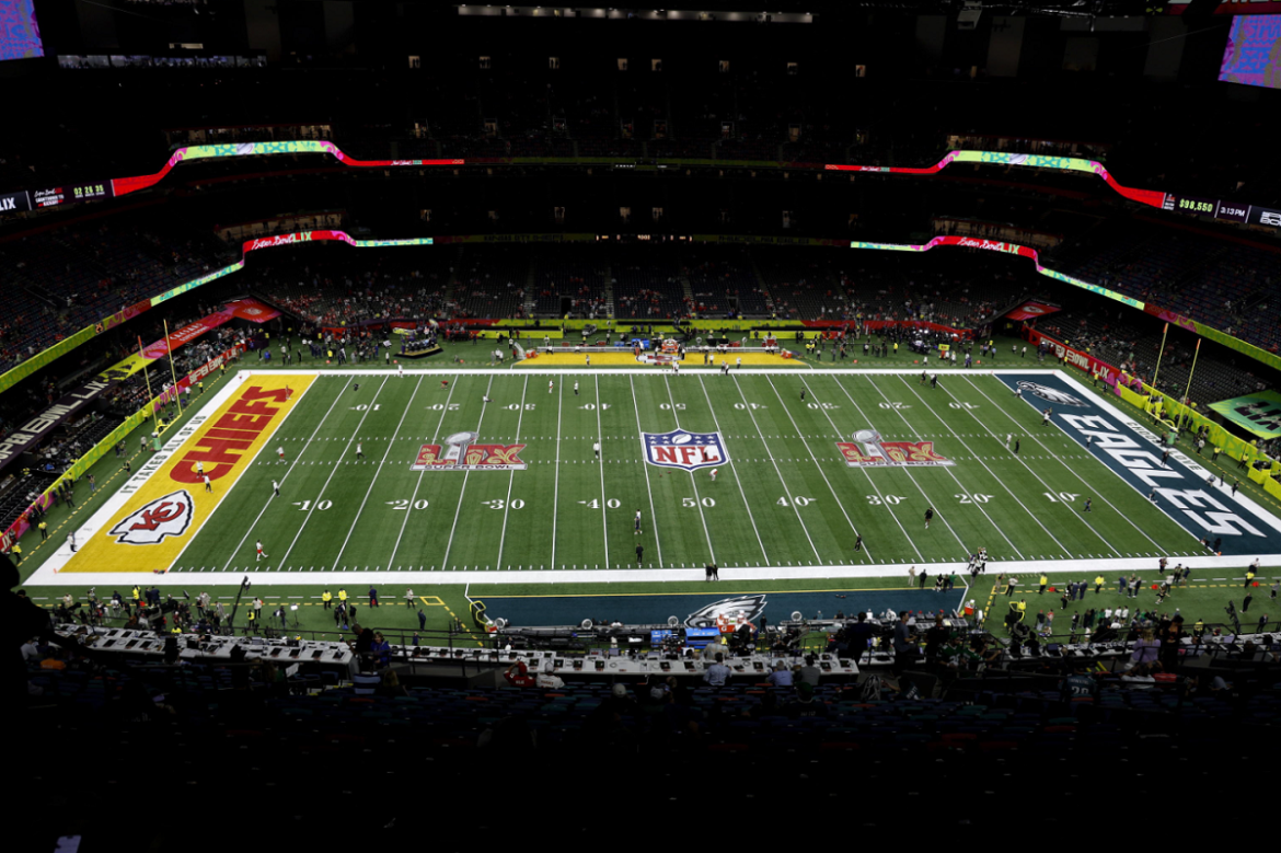 Totale Il leggendario Caesars Superdrome di New Orleans, stadio dove si è disputato il 58esimo Super Bowl