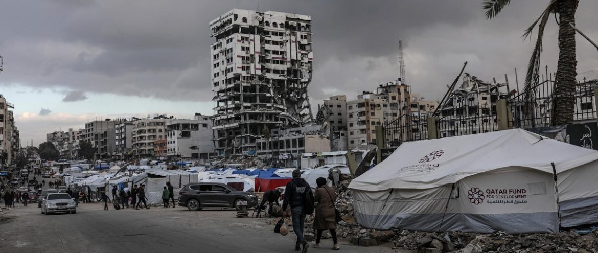 Palestinians flee northern Gaza after Israeli army issues evacuation orders