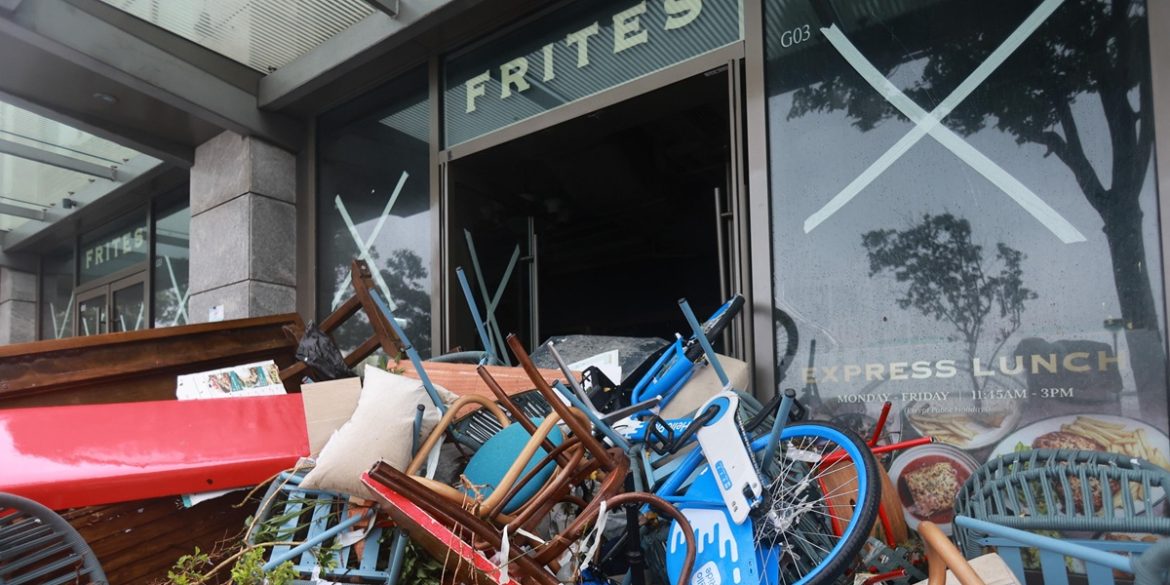 Typhoon Ragasa strikes under signal 10 in Hong Kong