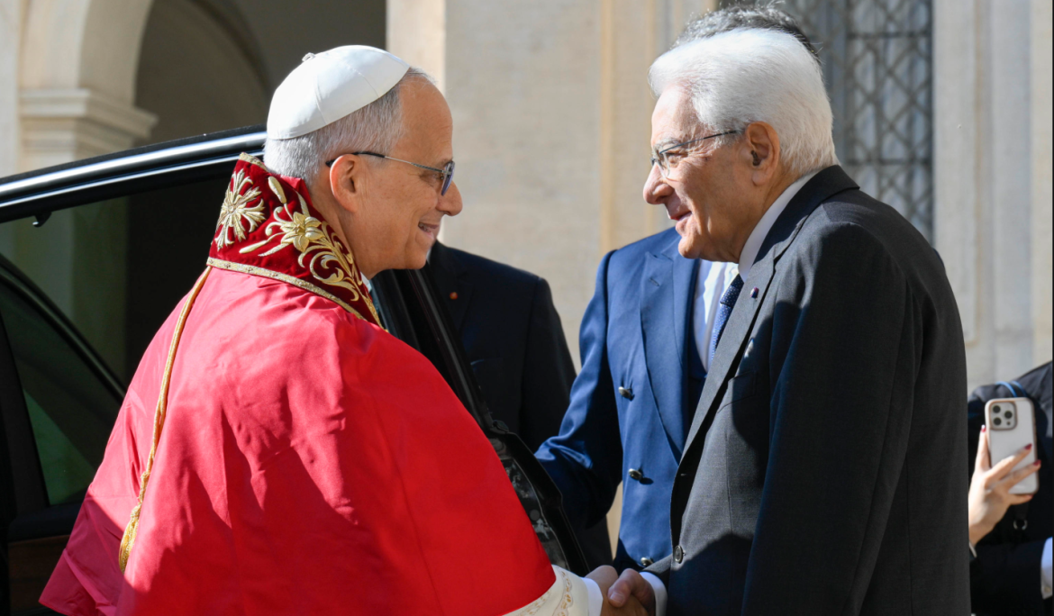 Papa Leone XIV in visita dal Presidente della Repubblica al Quirinale